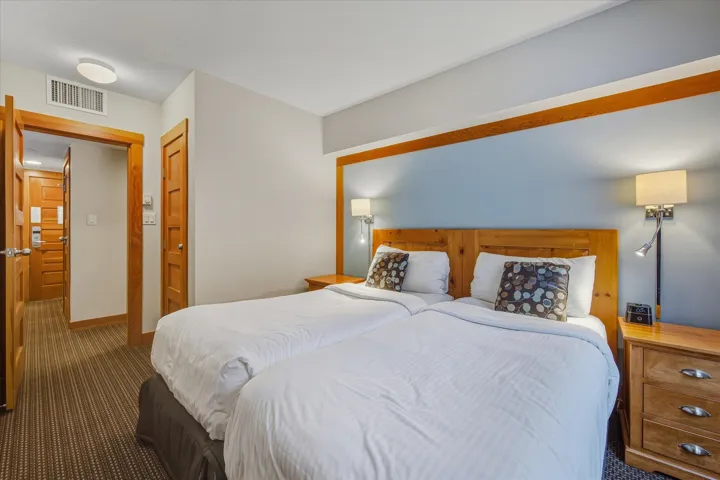 Bedroom with carpet flooring and a closet