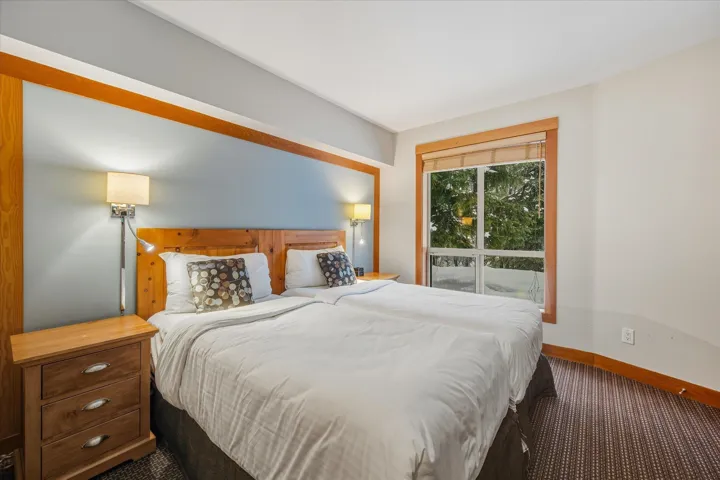 Bedroom featuring baseboards