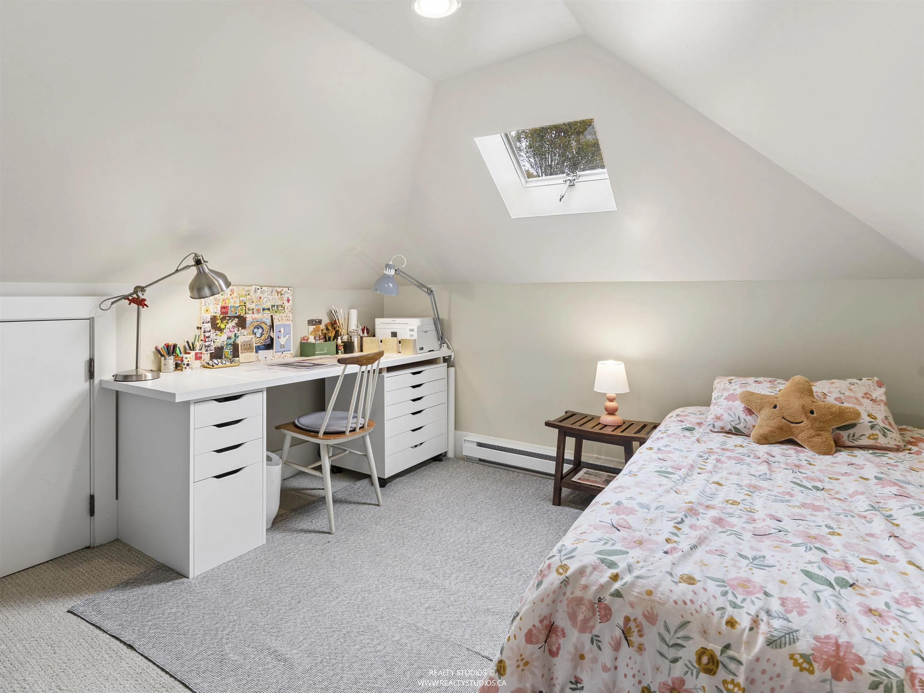 338 E 20th Avenue, Vancouver, BC V5V 1M3