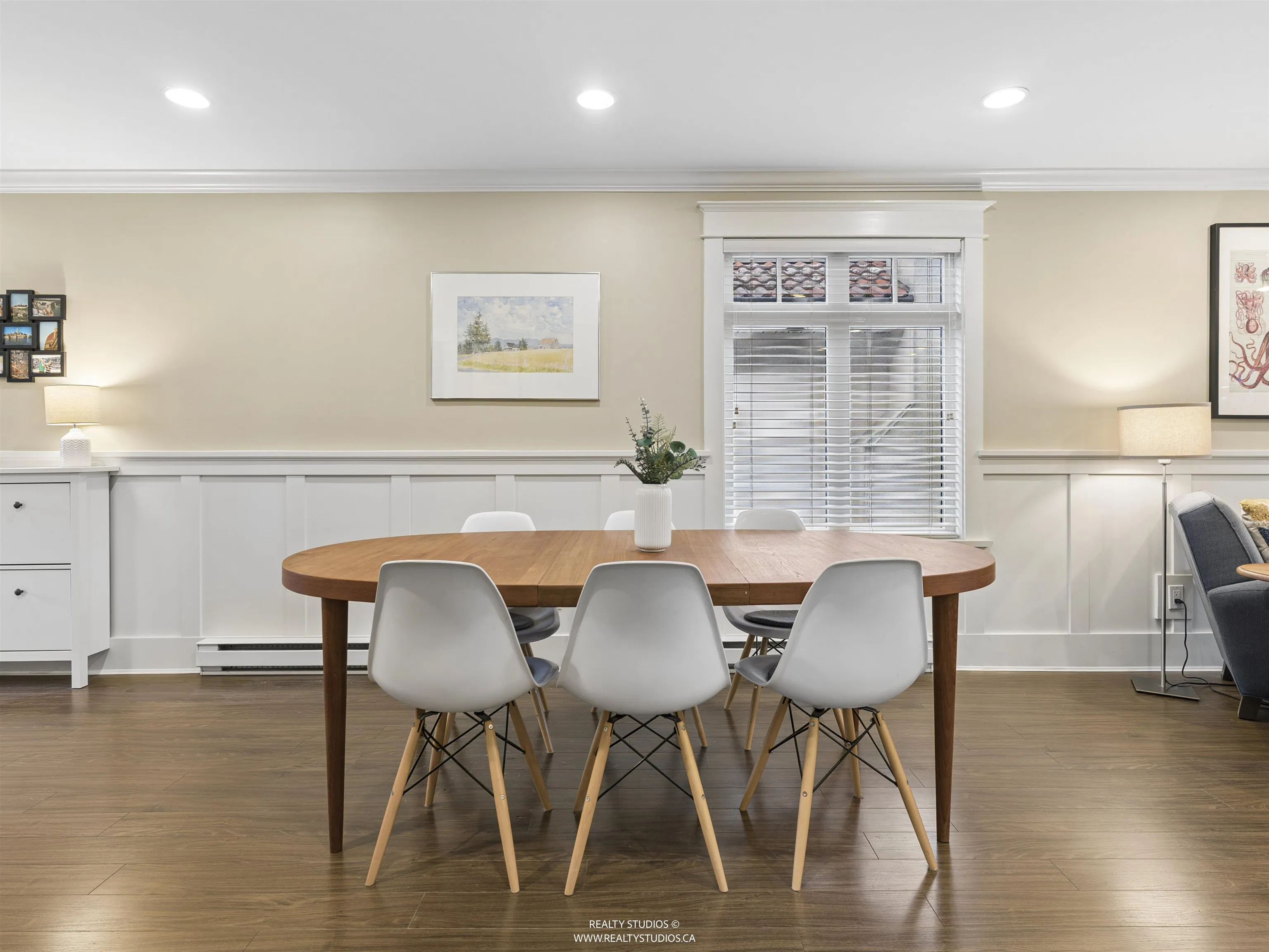 338 E 20th Avenue, Vancouver, BC V5V 1M3