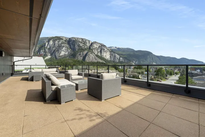 View of patio / terrace with a mountain view and an outdoor hangout area
