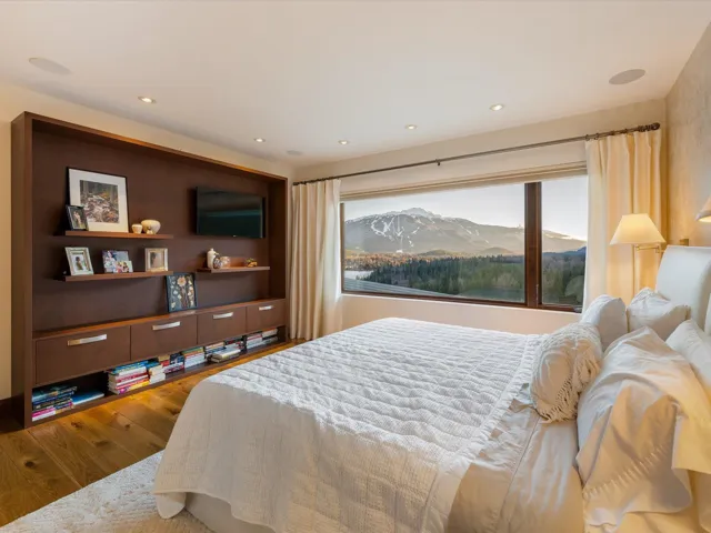 Bedroom featuring light wood-style floors and recessed lighting