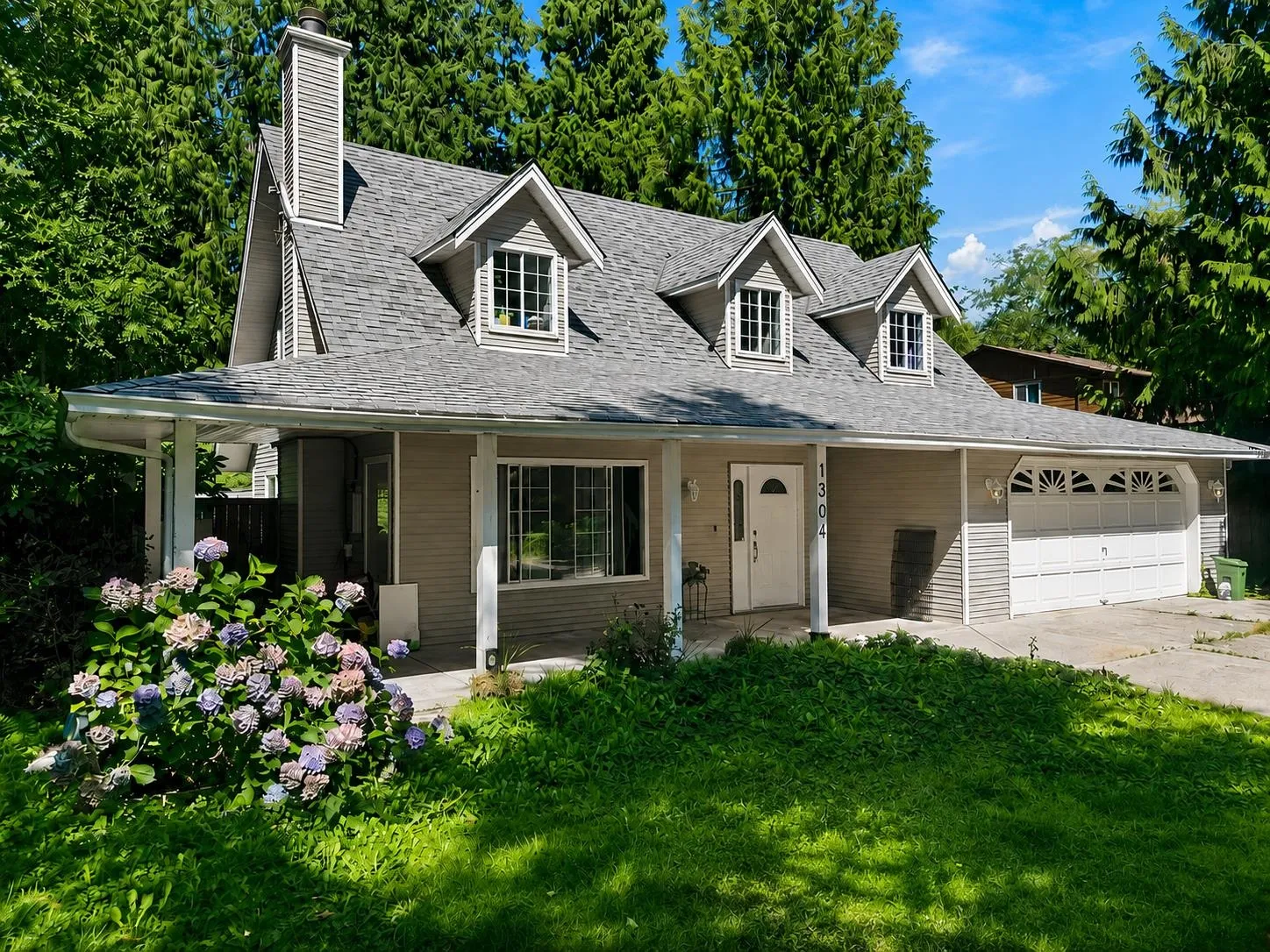 1304 Kearton Road, Gibsons, BC V0N 1V4