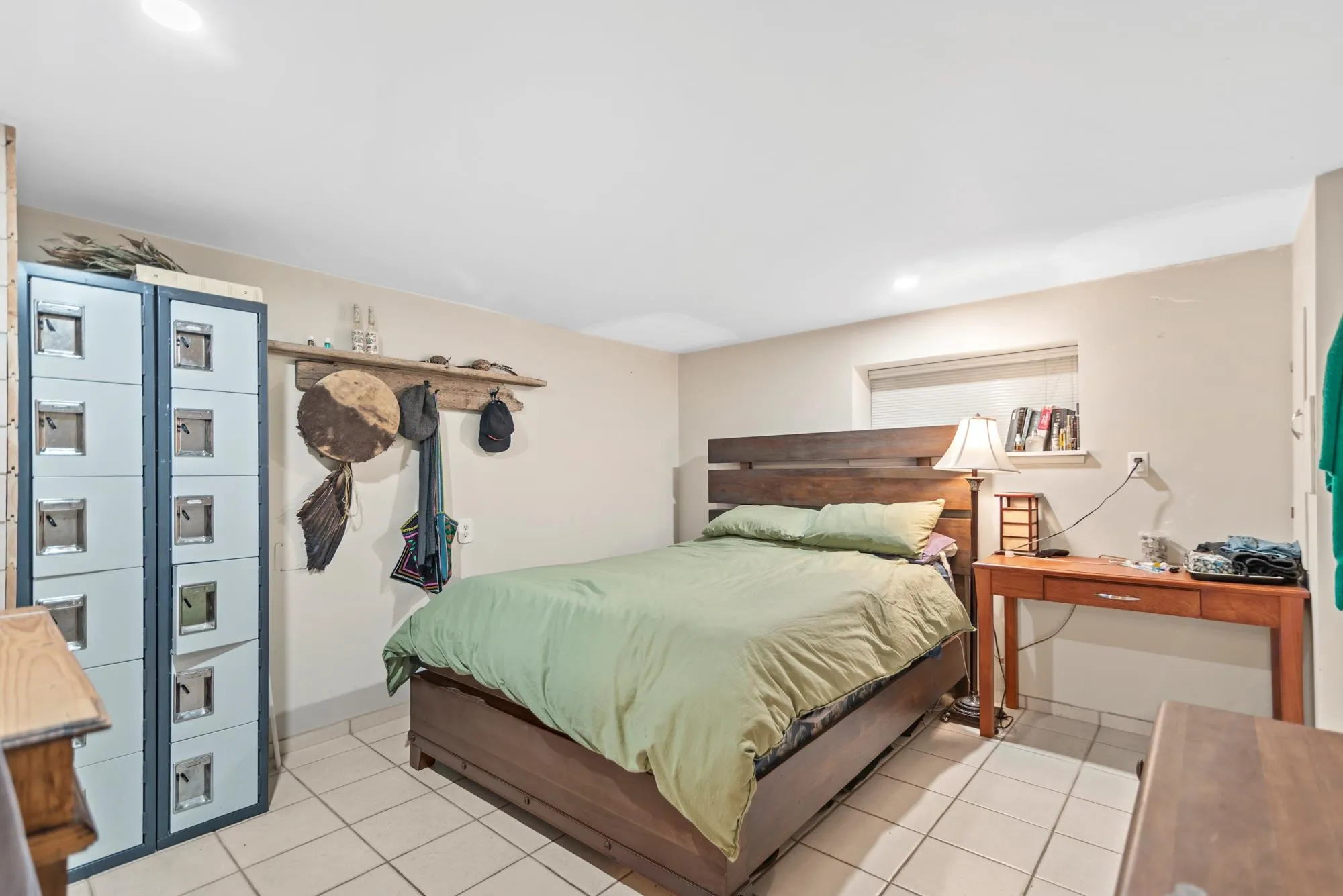 4770 Laurel Avenue, Sechelt, BC V7Z 0B4