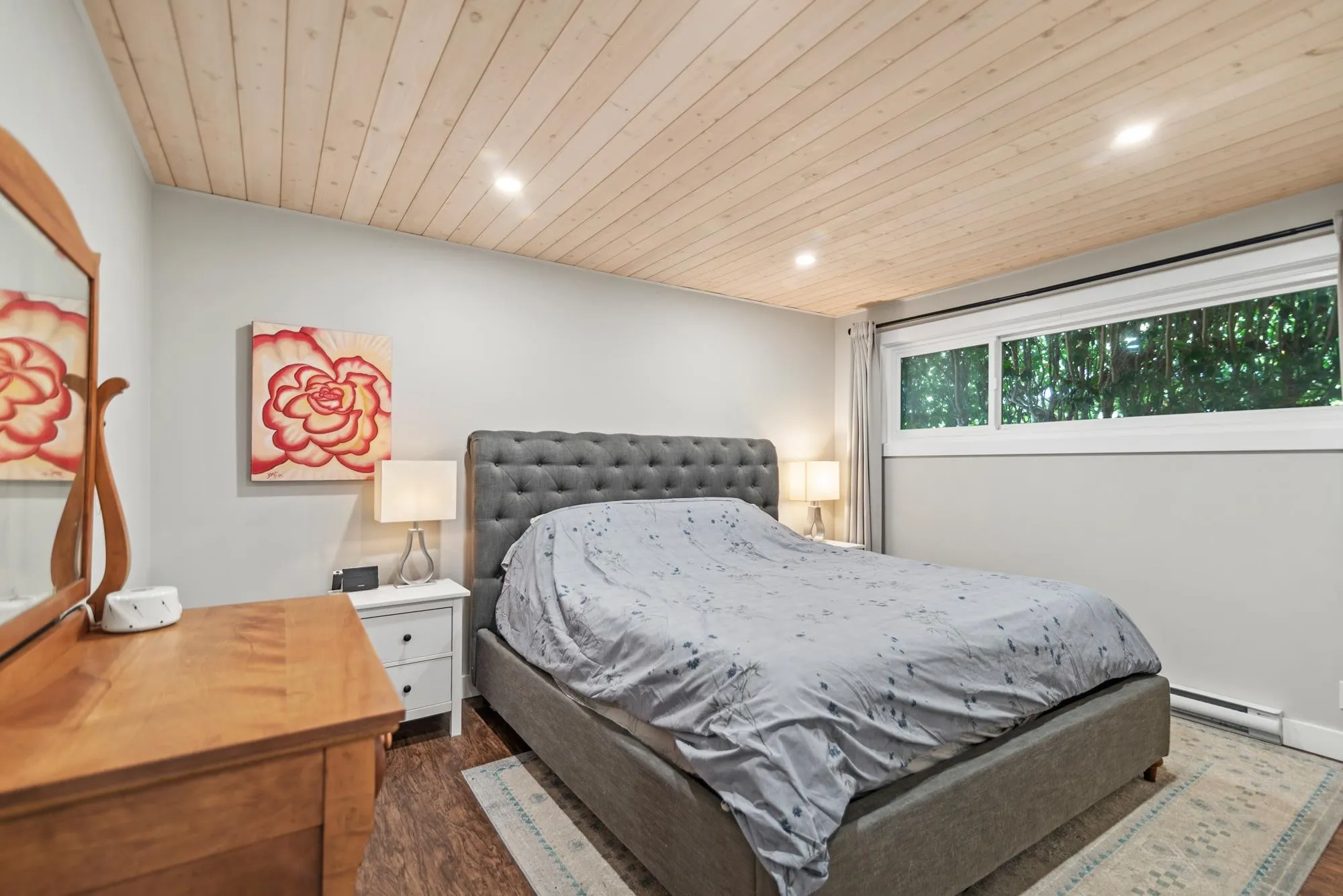 4770 Laurel Avenue, Sechelt, BC V7Z 0B4