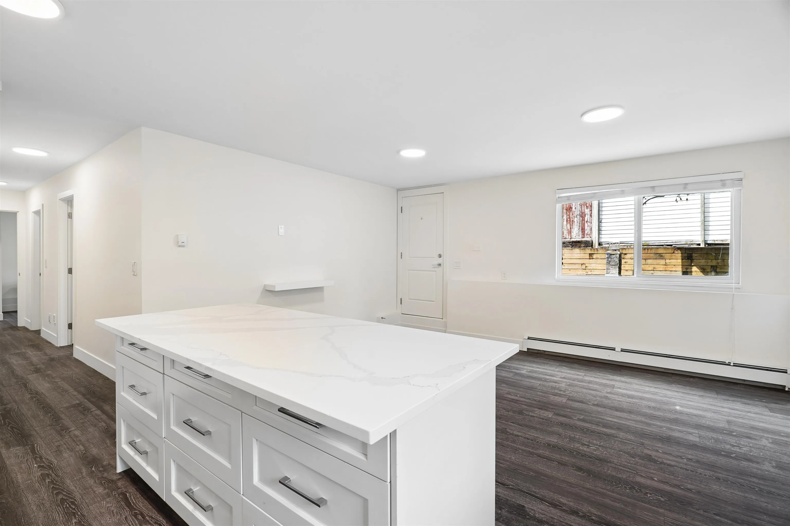 7021 143a Street, Surrey, BC V3W 0X5