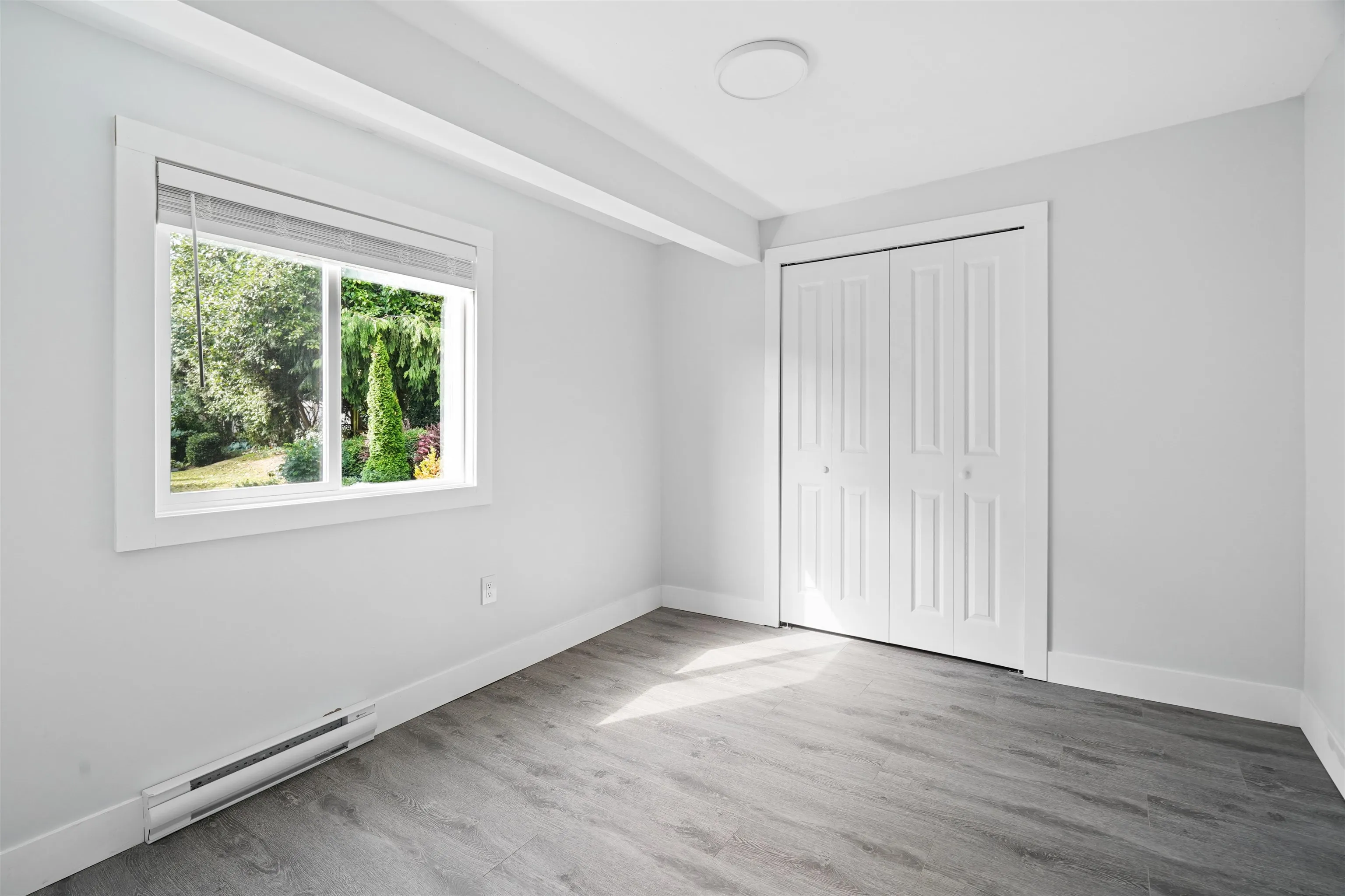 7021 143a Street, Surrey, BC V3W 0X5