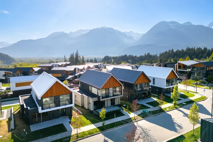 View of mountain feature with a residential view