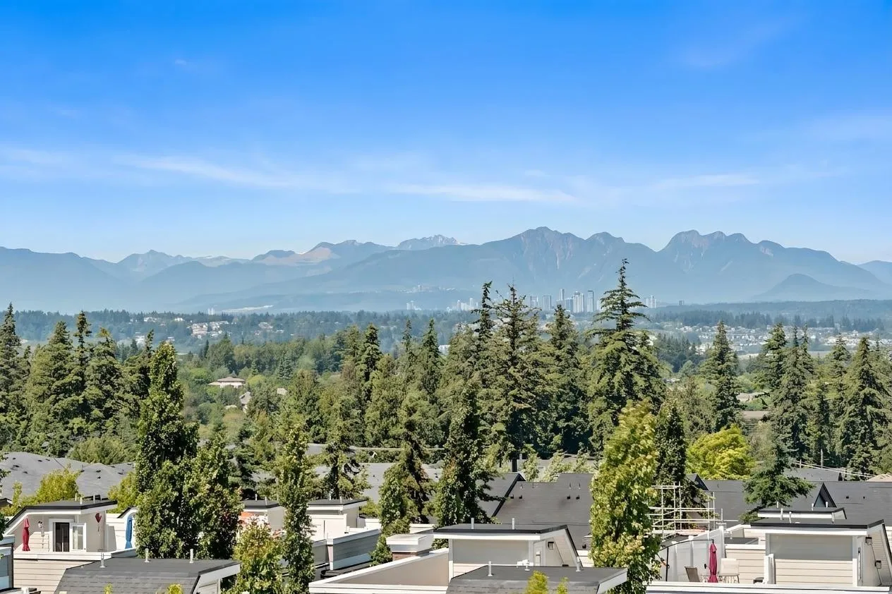 439 15850 26 Avenue, Surrey, BC V3S 2N6