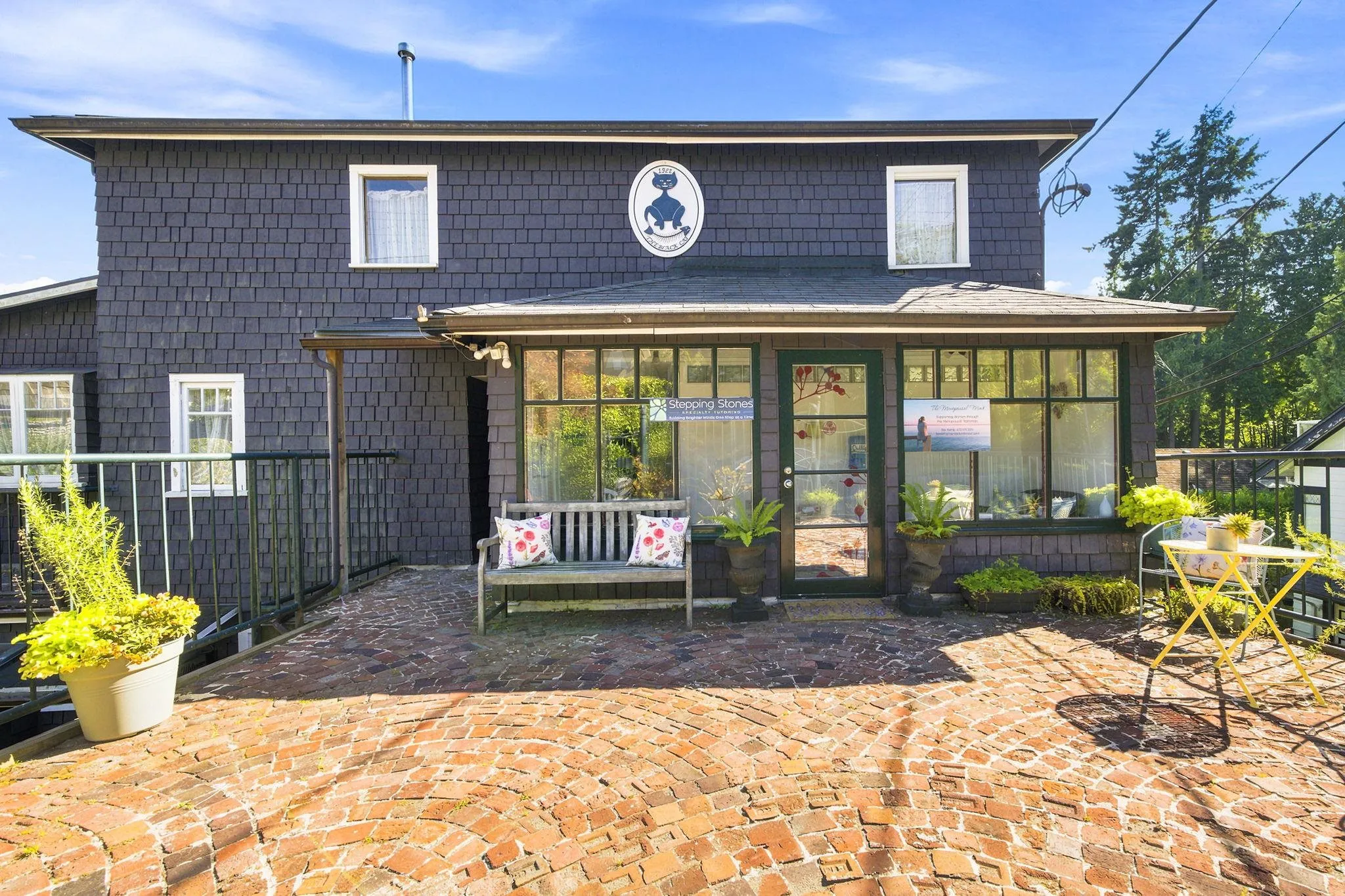 3396 Marine Drive, West Vancouver, BC V7V 1M9