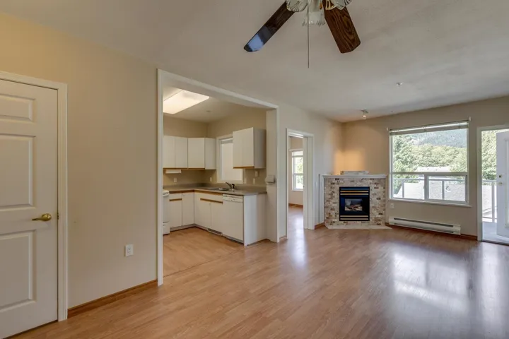 With gas fireplace.  Gas is included in the condo fees.