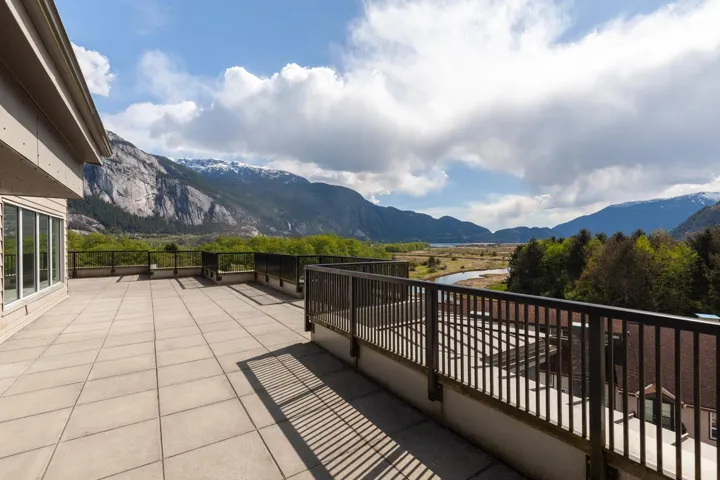Amenity Patio