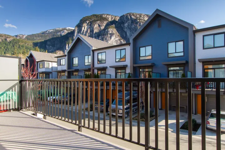 Balcony with a residential view and a mountain view