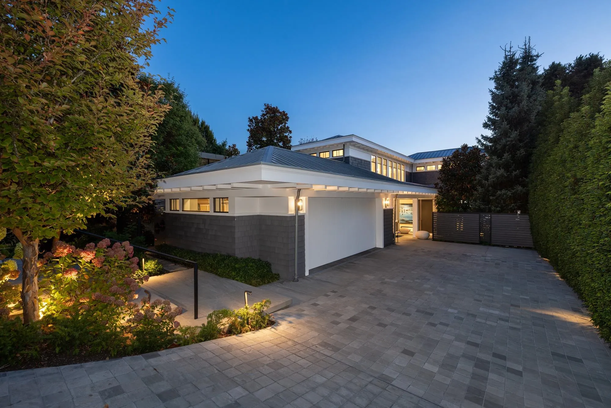 3156 Travers Avenue, West Vancouver, BC V7V 1G3