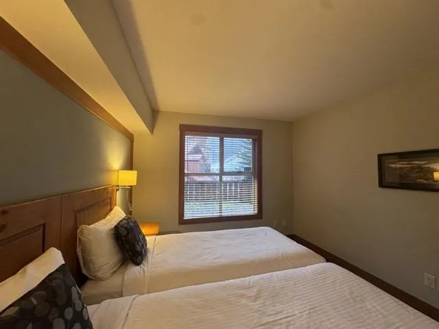 Bedroom with baseboards