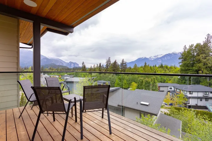 Deck featuring a mountain view