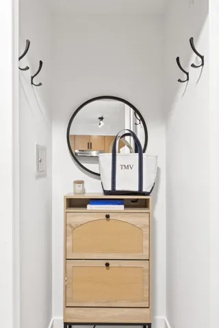Detailed view of baseboards