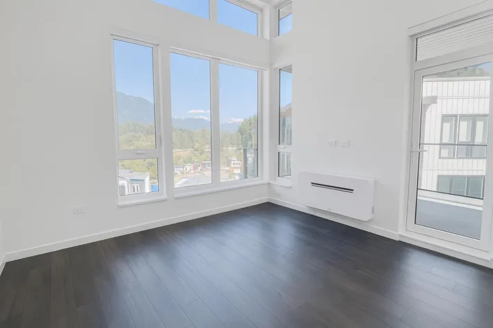Unobstructed mountain views