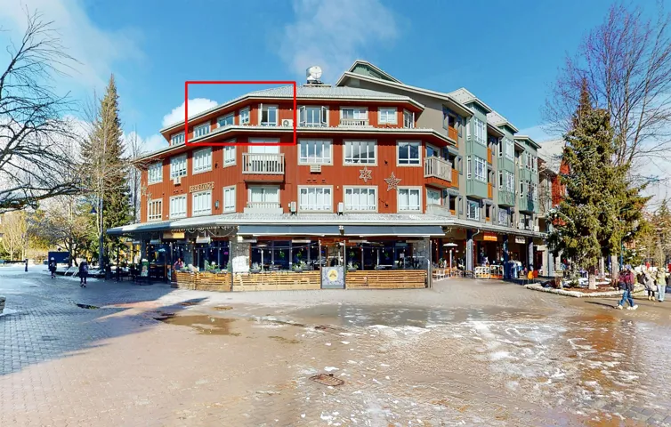 View of apartment building / complex