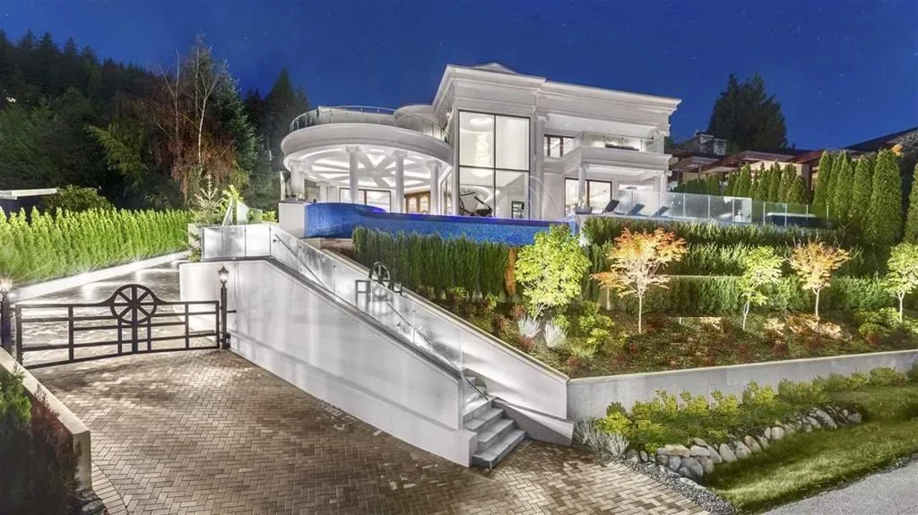 795 Andover Crescent, West Vancouver, BC V7S 1Y5