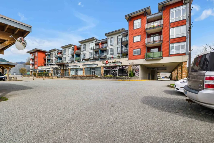 View of apartment building / complex