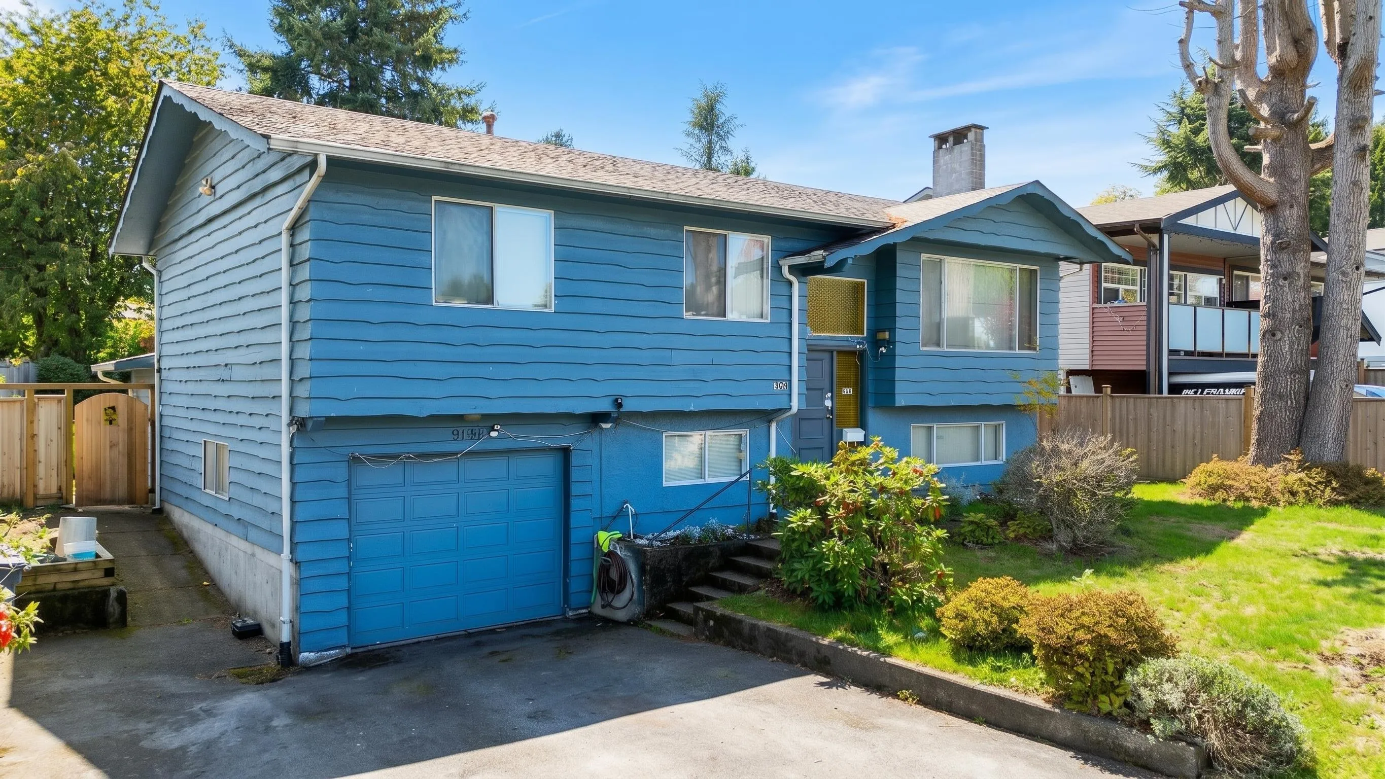 9141 Prince Charles Boulevard, Surrey, BC V3V 1S1