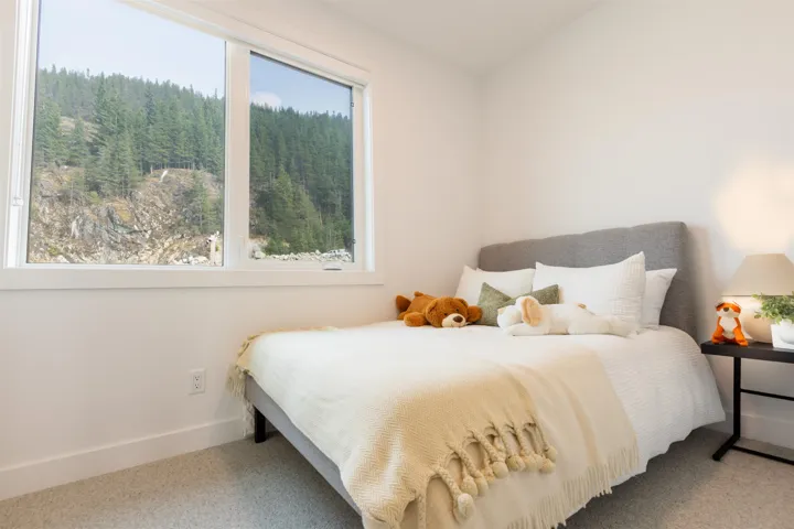 View of bedroom