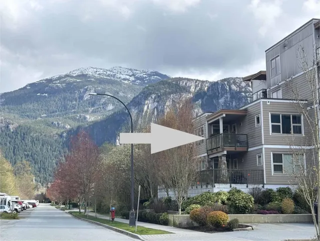 Uniquely located as a top floor unit with views of Stawamus  Chief and surrounding mountains.