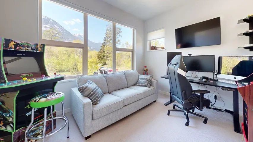 Currently the office ...Bedroom is ample in size with great views and closet space