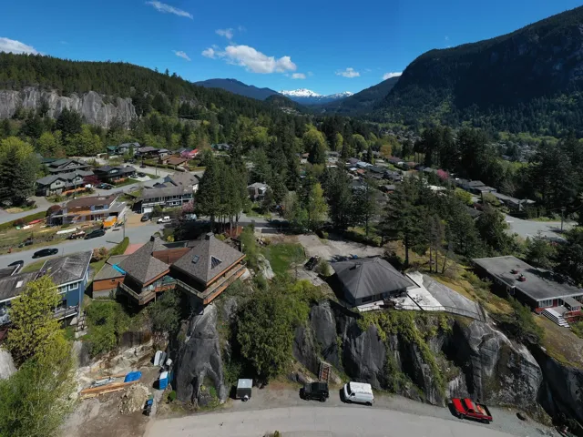Drone / aerial view with a residential view, a view of trees, and a mountain view