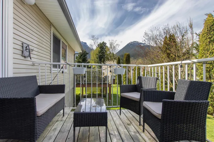 Deck featuring a mountain view