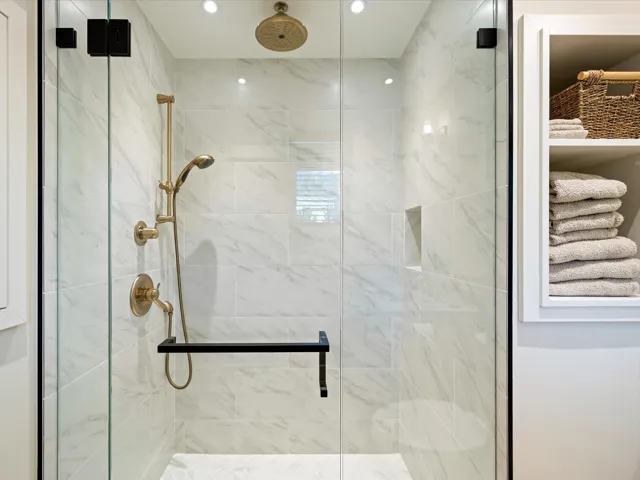 Full bath with a stall shower and recessed lighting