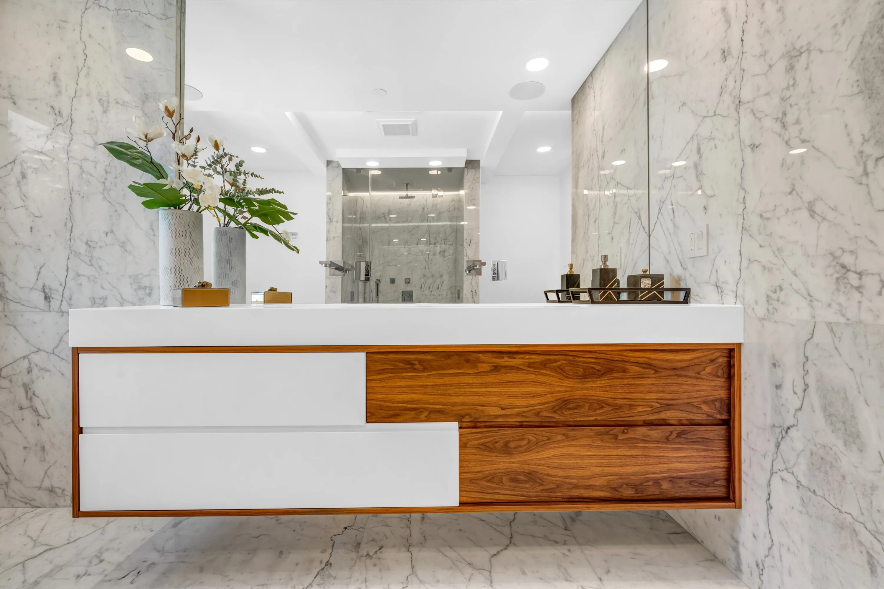 1123 Crestline Road, West Vancouver, BC V7S 2E3