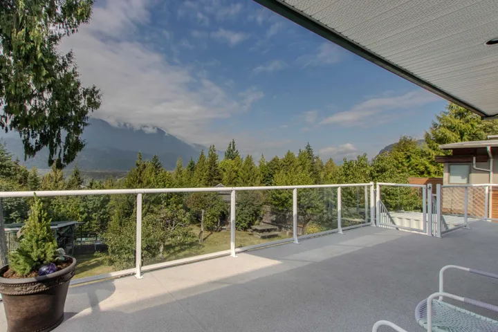 Balcony with a mountain view