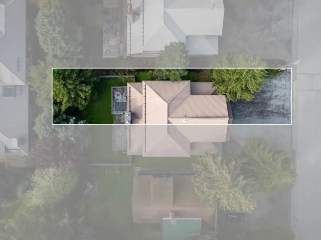 Aerial overview of property's location featuring property boundaries highlighted