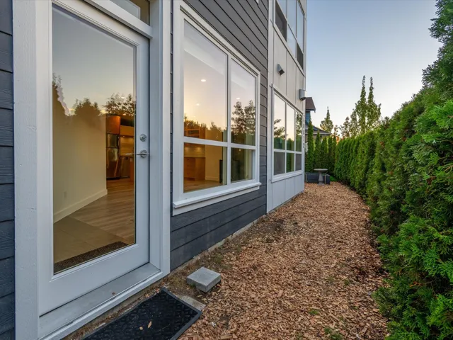 View of side of home