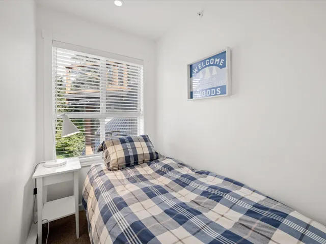 Bedroom featuring recessed lighting
