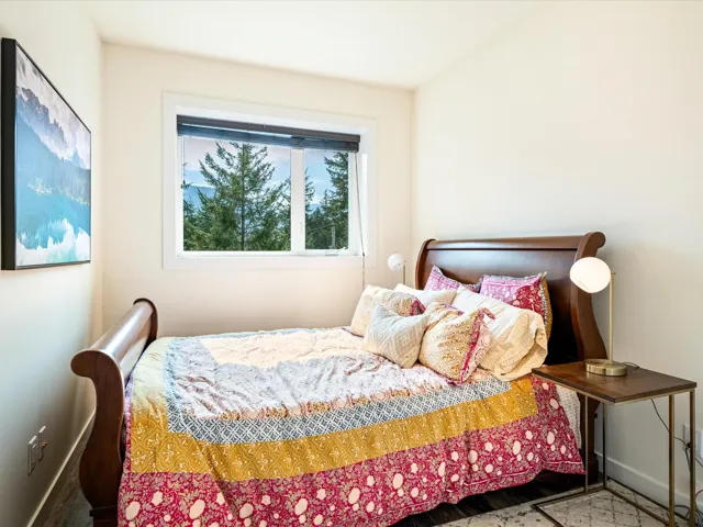Bedroom with baseboards