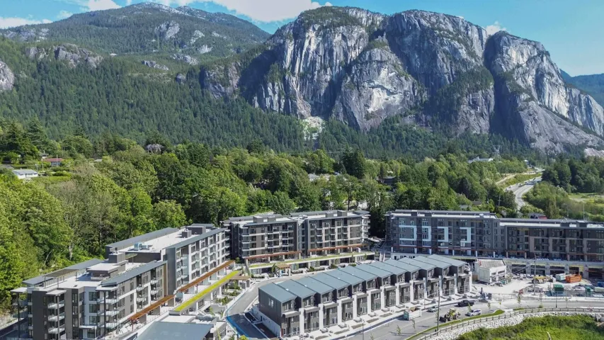 View of mountain backdrop