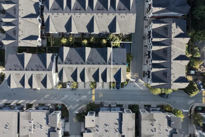 Aerial overview of property's location