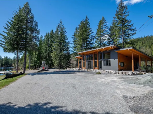 View of property exterior