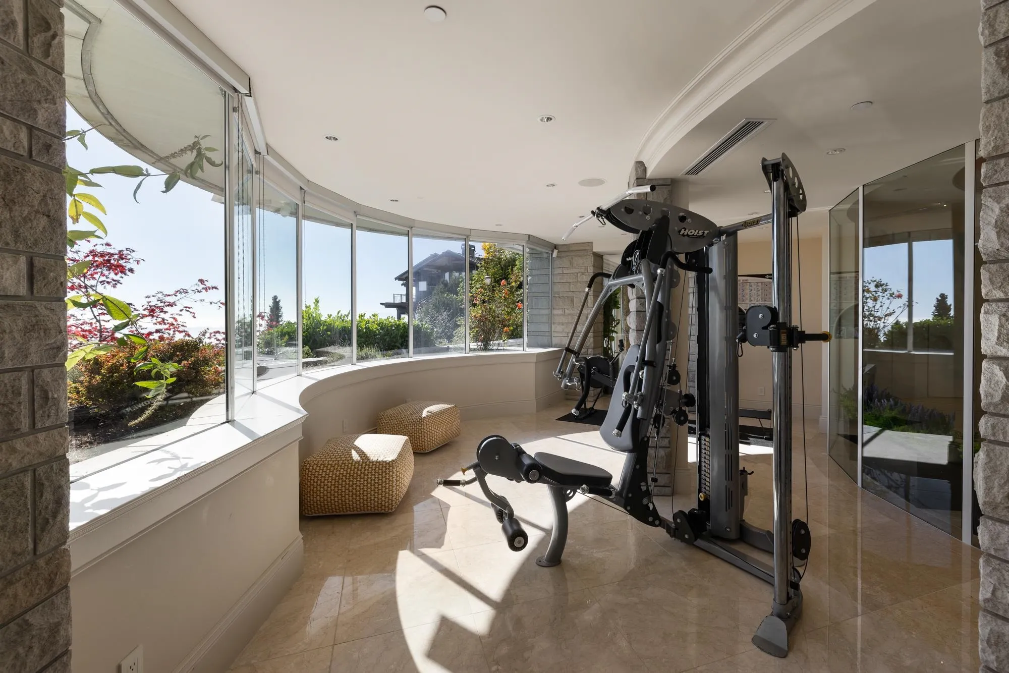 2743 Willoughby Road, West Vancouver, BC V7S 3K3