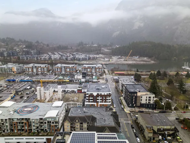 Drone / aerial view with a view of city