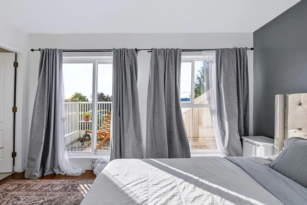 3 735 Park Road, Gibsons, BC V0N 1V7
