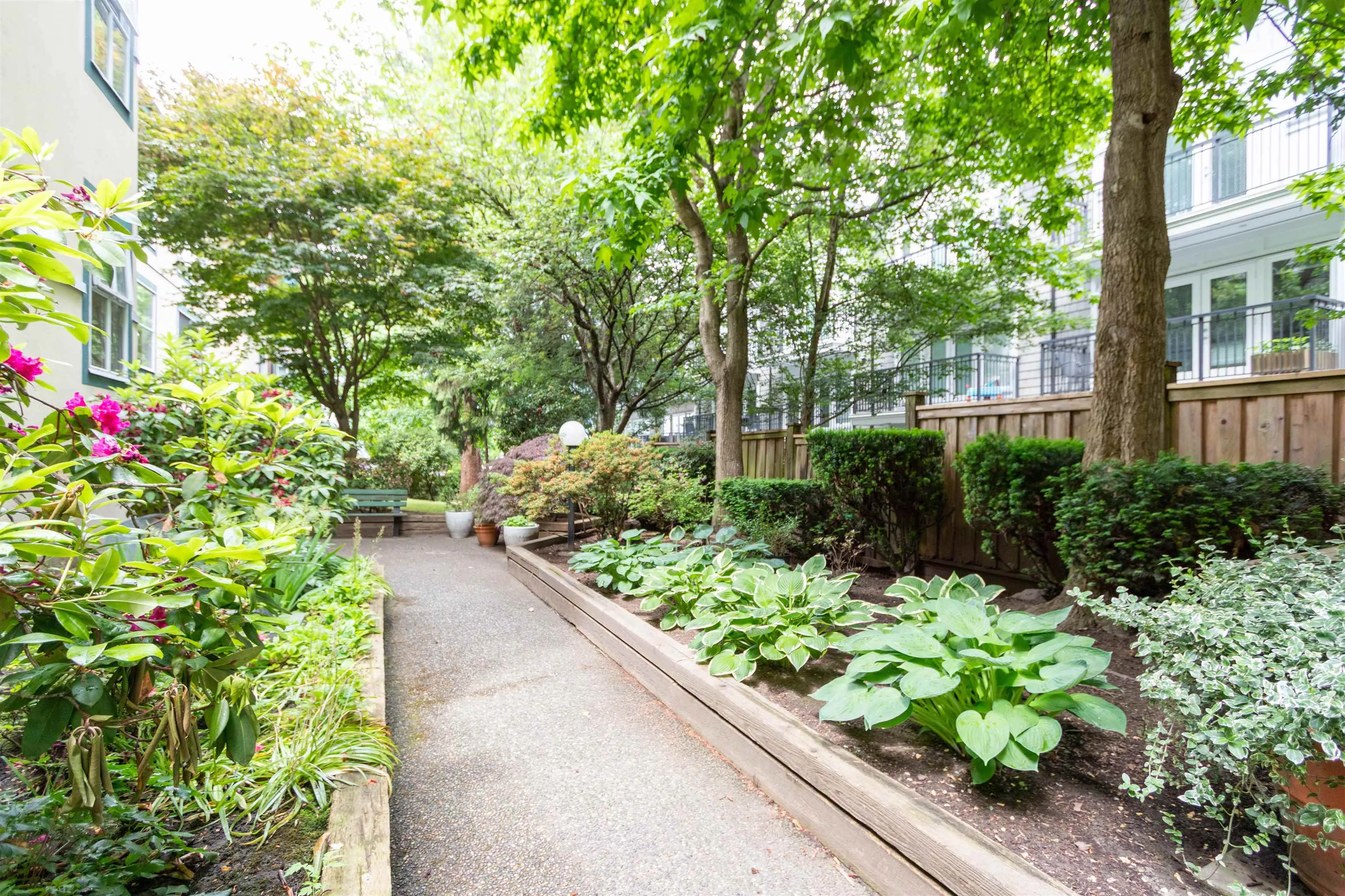 204 5656 Halley Avenue, Burnaby, BC V5H 2P8