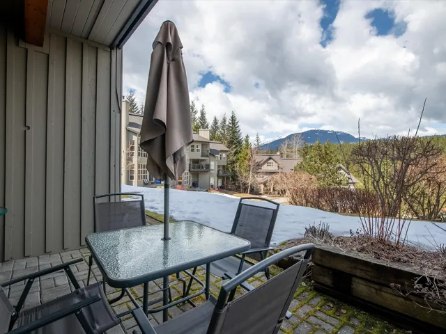 Deck featuring a mountain view