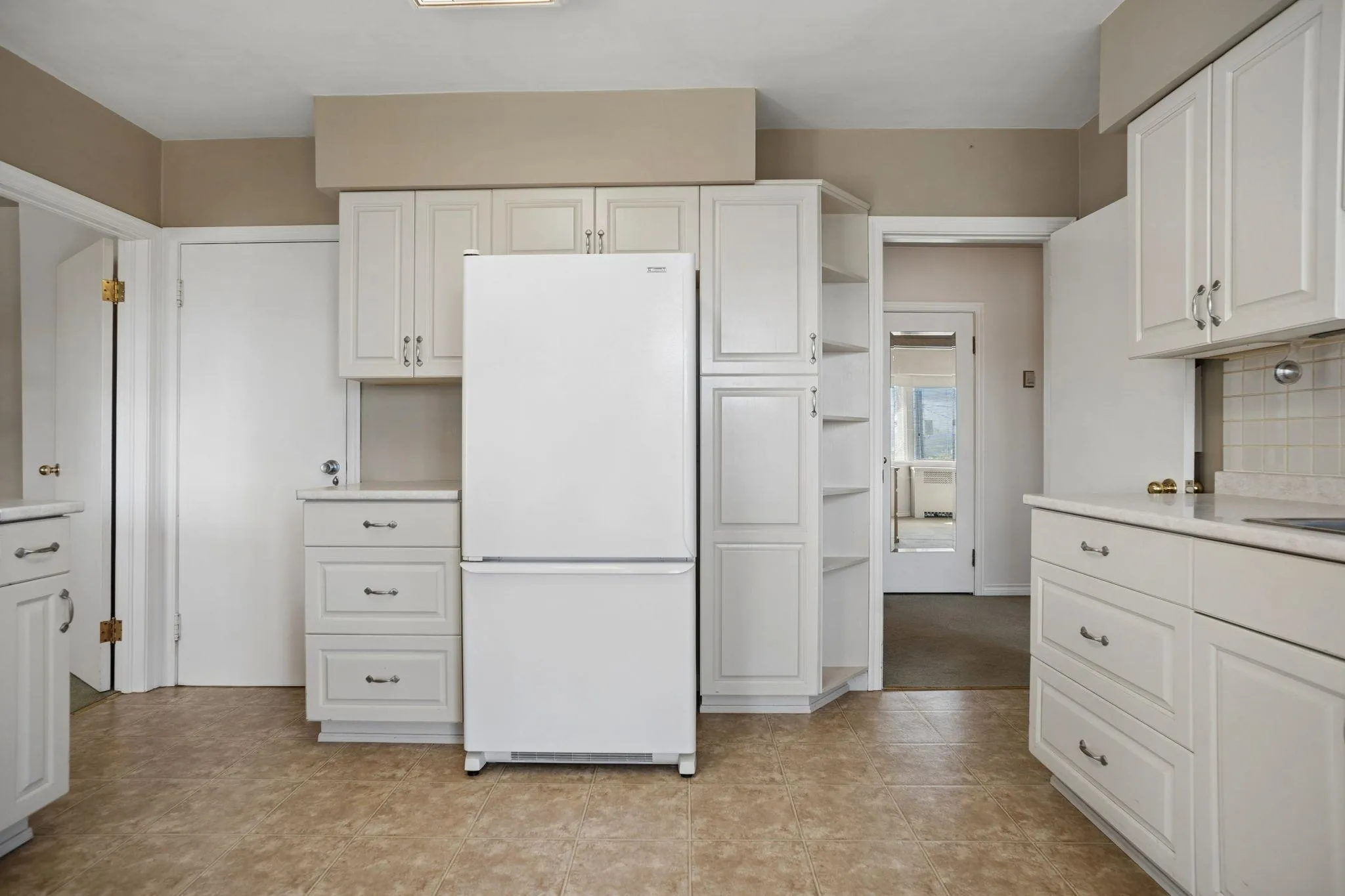 657 E Keith Road, North Vancouver, BC V7L 1W4