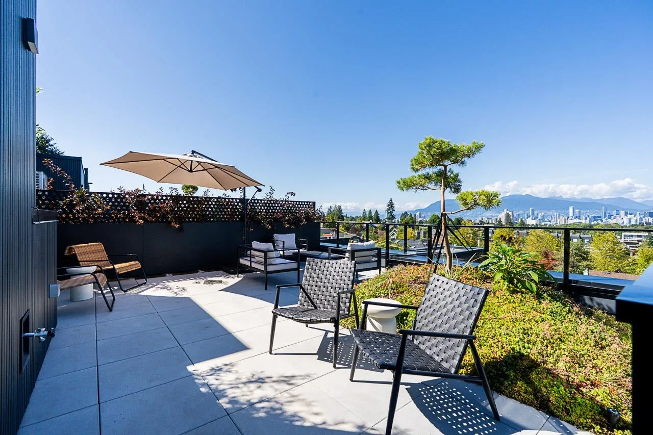 202 539 W 28th Avenue, Vancouver, BC V5Z 2H2
