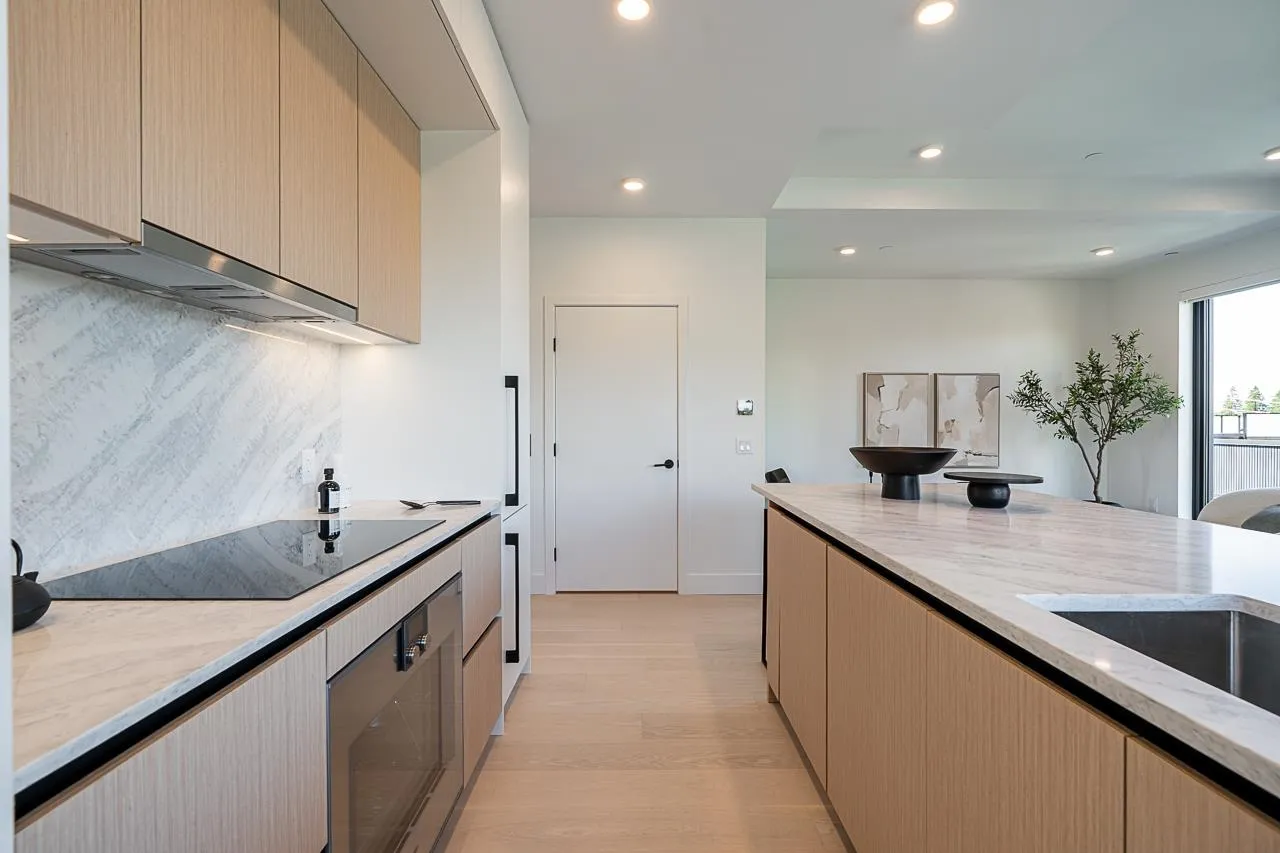 202 539 W 28th Avenue, Vancouver, BC V5Z 2H2