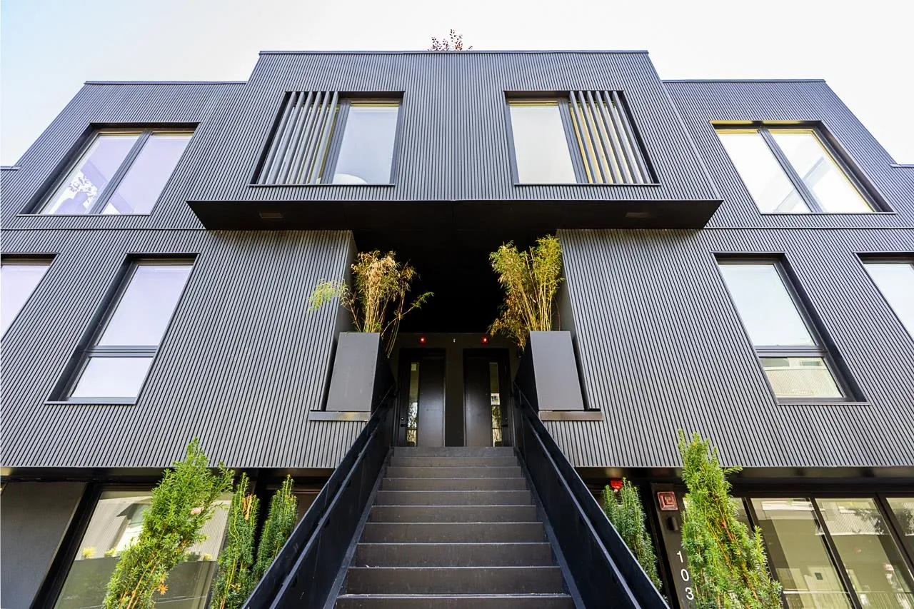 202 539 W 28th Avenue, Vancouver, BC V5Z 2H2
